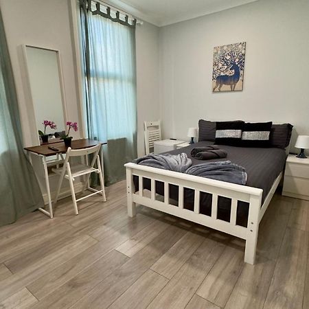 Guest&Rest 11 Apartment London Ngoại thất bức ảnh